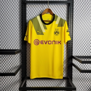 23-24 RB Leipzig Home Kit – GoalLineKits